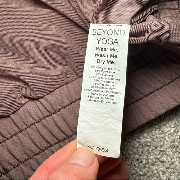 BEYOND YOGA STATUS POCKET JACKET SIZE XL MUSHROOM BROWN LIKE NEW - Picture 8 of 13
